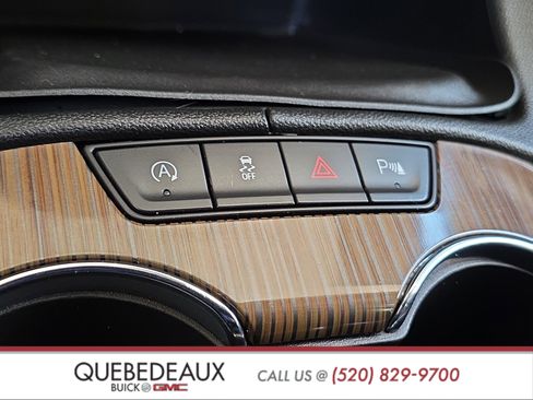 Used 2022 GMC Acadia SLE FWD image 22