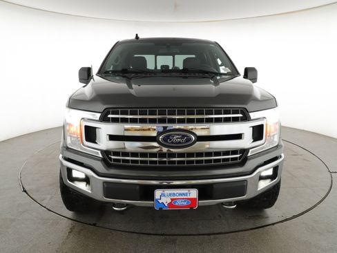 Used 2020 Ford F150 XLT w/ Equipment Group 302A Luxury AWD/4WD image 2