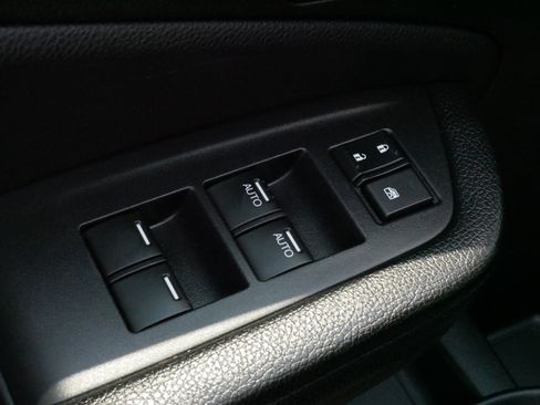 Used 2016 Honda Pilot EX-L image 19