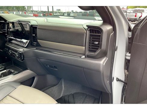 Used 2024 Chevrolet Silverado 1500 ZR2 w/ Technology Package AWD/4WD image 18
