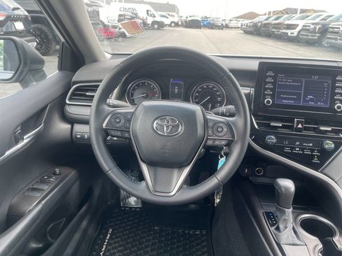 Used 2024 Toyota Camry SE FWD image 16