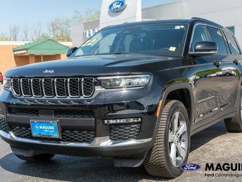Used 2022 Jeep Grand Cherokee L Limited AWD/4WD image 2