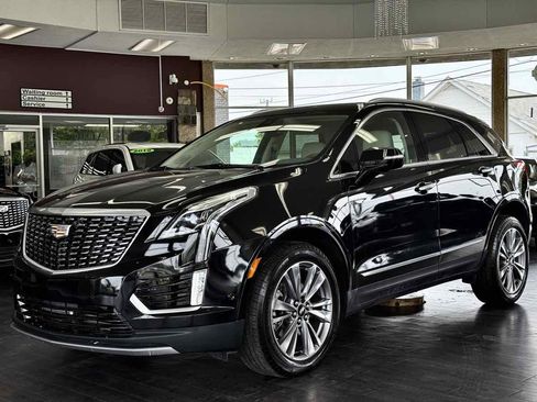 Used 2024 Cadillac XT5 Premium Luxury image 6