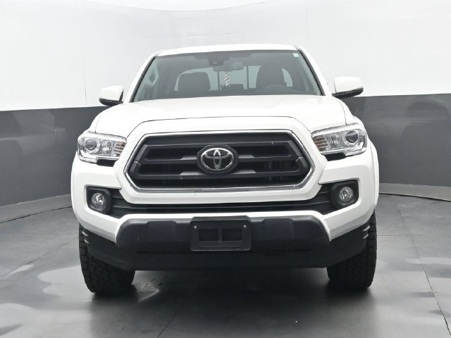 Used 2023 Toyota Tacoma SR5 w/ Technology Package AWD/4WD image 5