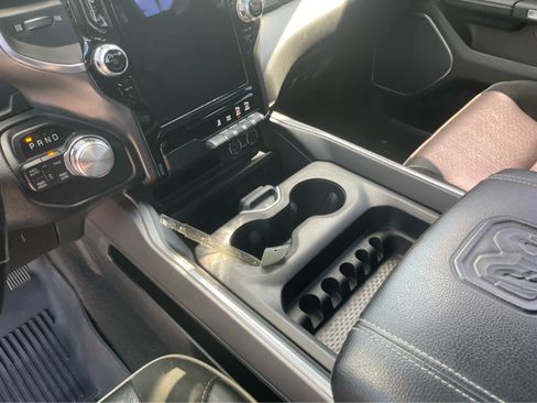 Used 2021 RAM 1500 Laramie w/ Sport Appearance Package AWD/4WD image 17