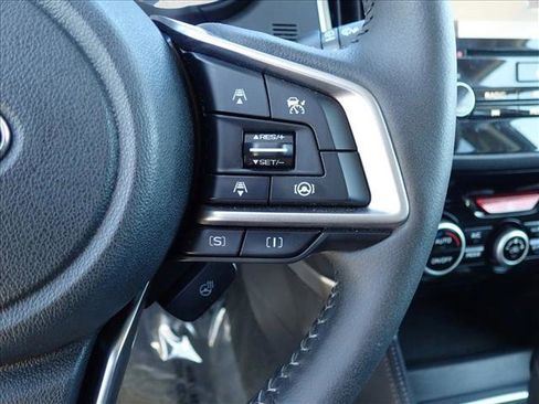 Used 2023 Subaru Forester Limited AWD/4WD image 17