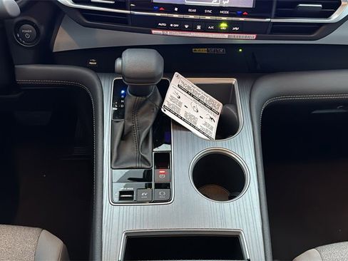 New 2026 Toyota Sienna LE image 33