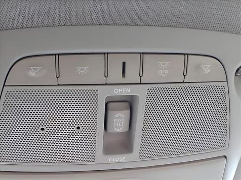 Certified 2020 Nissan Maxima 3.5 SL w/ Floor Mat Group image 26