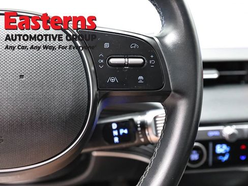 Used 2024 Hyundai Ioniq 5 SE RWD image 16