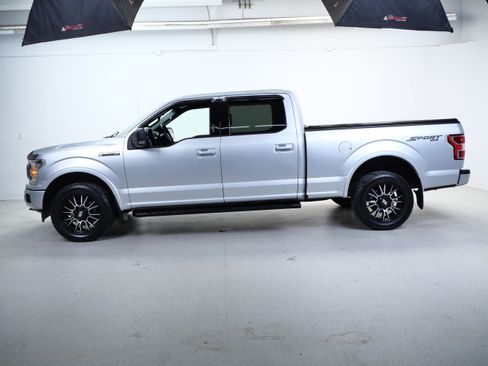 Used 2018 Ford F150 XLT w/ Equipment Group 302A Luxury AWD/4WD image 8