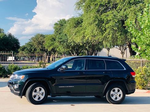 Used 2015 Jeep Grand Cherokee Laredo w/ Quick Order Package 23E image 7