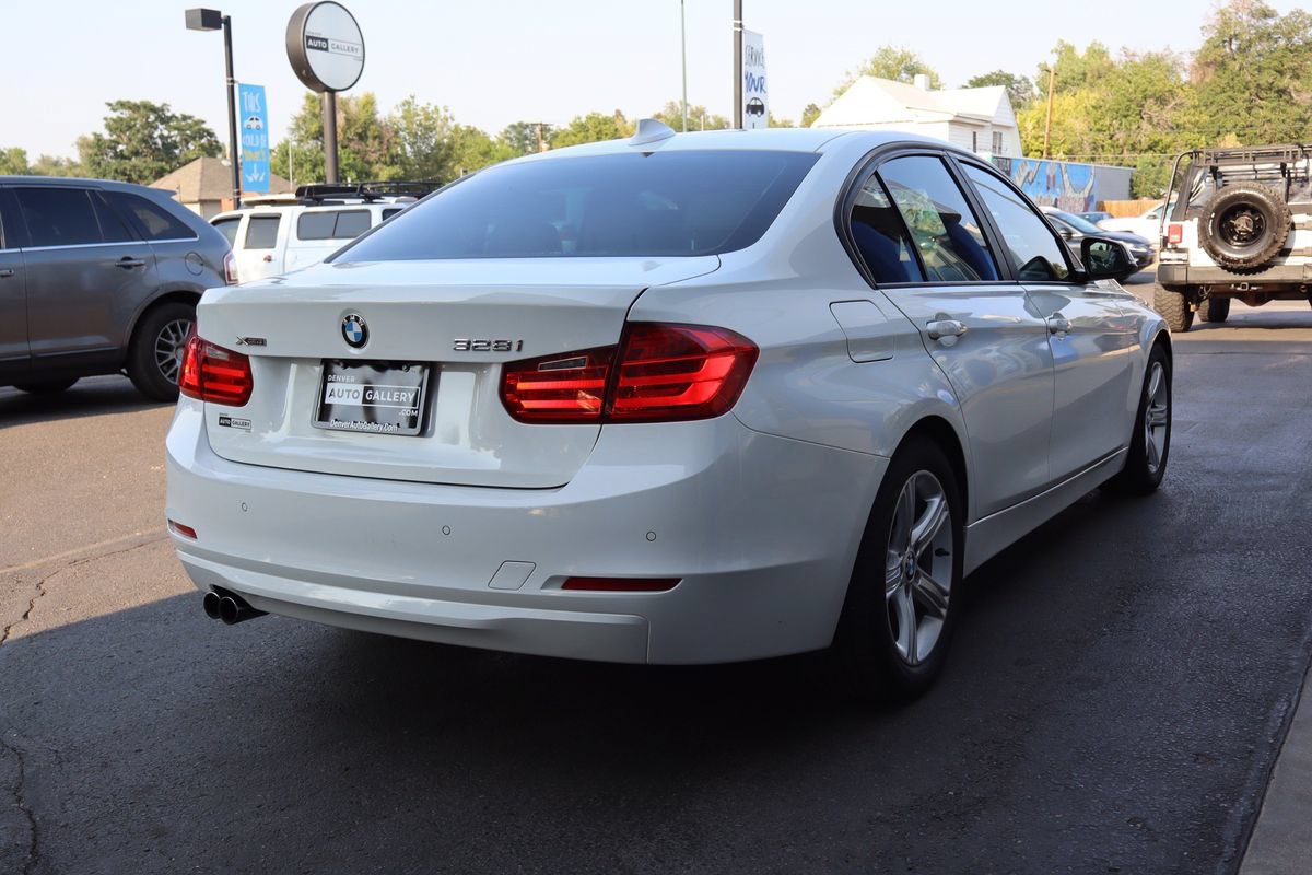 Used 2015 BMW 328i xDrive Sedan AWD/4WD image 5