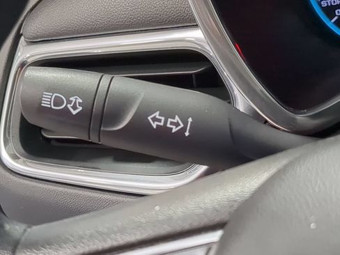 Used 2018 Chevrolet Equinox LT FWD image 31