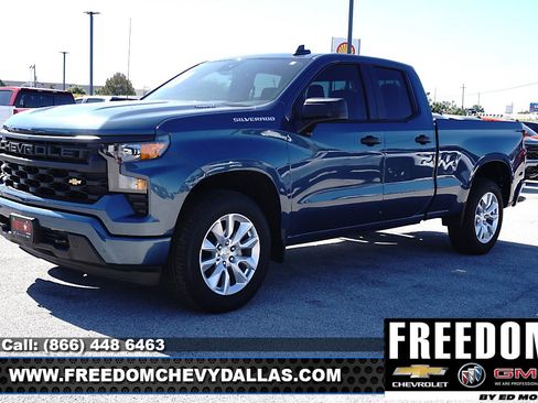 New 2024 Chevrolet Silverado 1500 Custom image 3