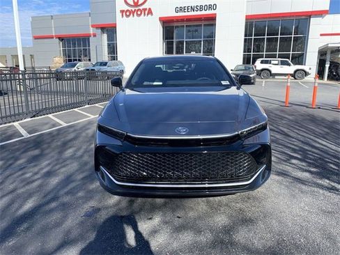 New 2026 Toyota Crown Limited image 3