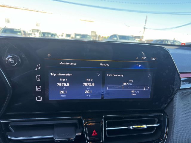 Used 2024 Chevrolet TrailBlazer RS FWD image 28