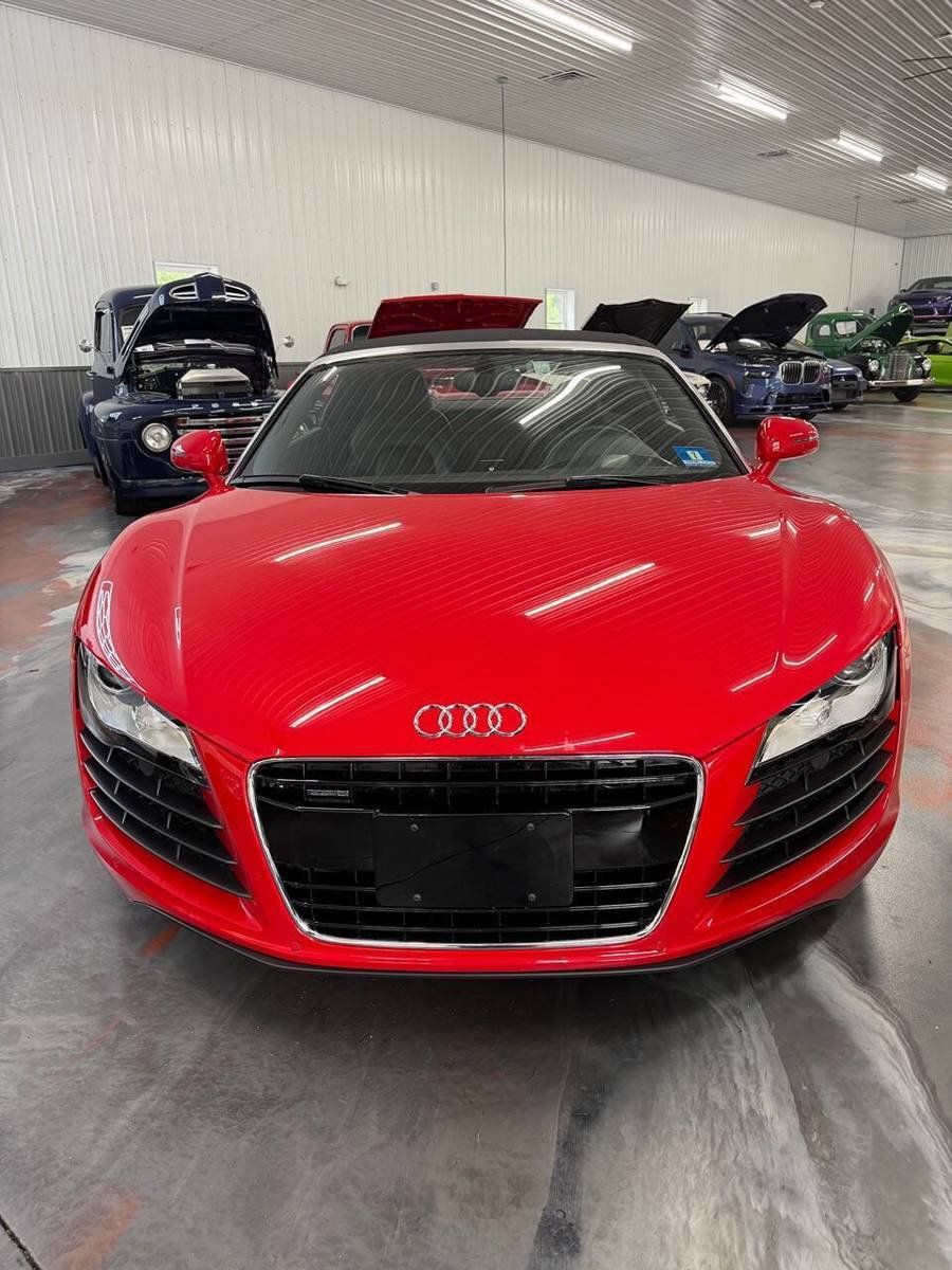 Used 2011 Audi R8 V8 AWD/4WD image 12