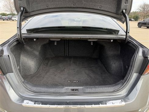 Used 2022 Nissan Altima 2.5 SR w/ Midnight Edition Package image 31