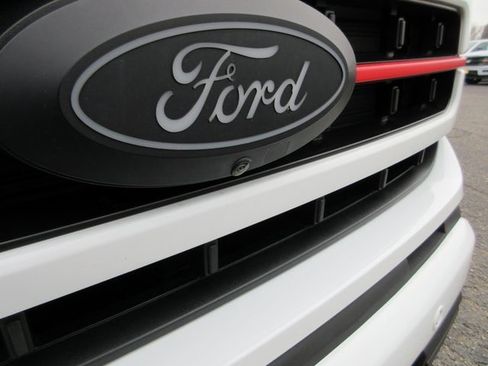 Used 2023 Ford F150 Lariat w/ Equipment Group 502A High image 43