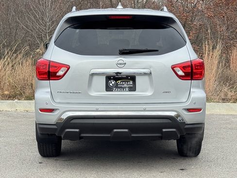 Used 2020 Nissan Pathfinder S image 5