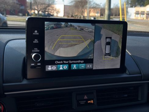 Used 2025 Honda Pilot Elite image 22