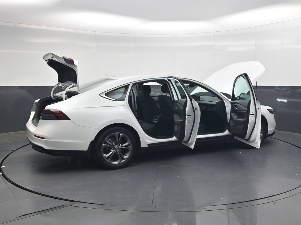 Certified 2025 Honda Accord EX-L image 36