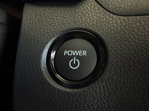 New 2026 Toyota Camry SE image 25