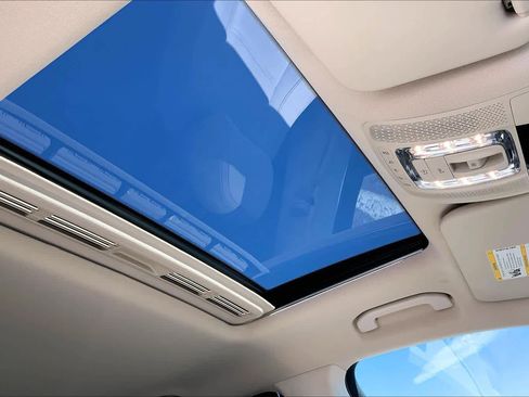 Used 2021 Mercedes-Benz GLE 350 4MATIC image 14