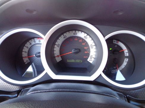 Used 2015 Toyota Tacoma 2WD Access Cab w/ SR5 Package image 20