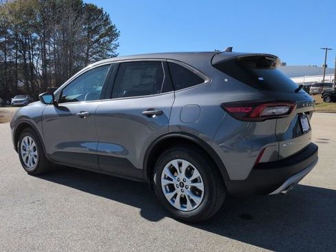 New 2026 Ford Escape Active image 6