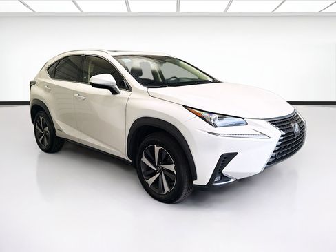 Used 2018 Lexus NX 300h AWD w/ Premium Package image 3