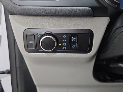 Certified 2023 Ford Escape Active FWD image 24