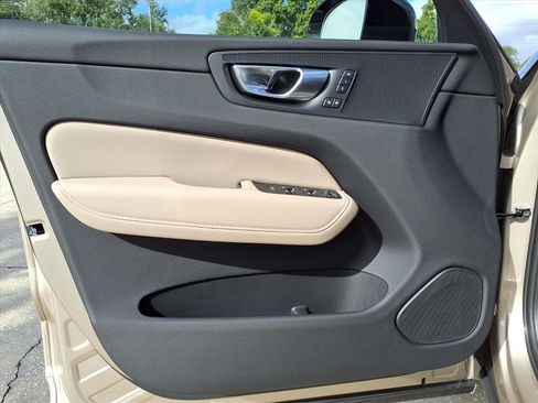 New 2026 Volvo XC60 B5 Plus w/ Protection Package Premier image 12