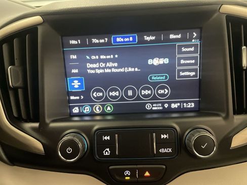 Used 2024 GMC Terrain Denali w/ Denali Premium Package AWD/4WD image 7