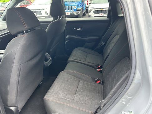 Used 2025 Honda HR-V Sport image 10