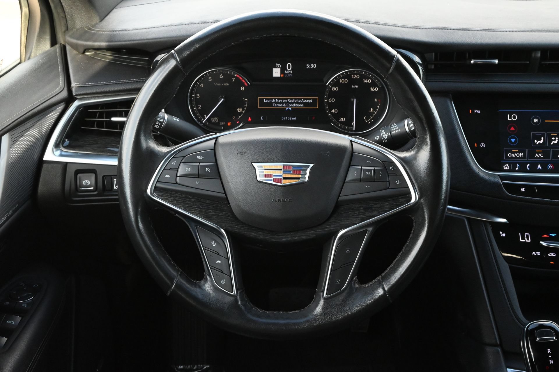 Used 2023 Cadillac XT5 Premium Luxury FWD image 11