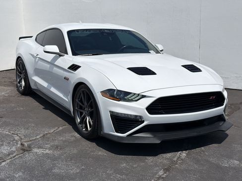 Used 2022 Ford Mustang GT Premium w/ GT Performance Package RWD image 6