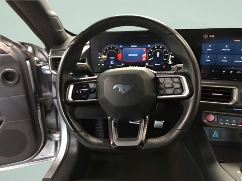 Used 2025 Ford Mustang Premium RWD image 17
