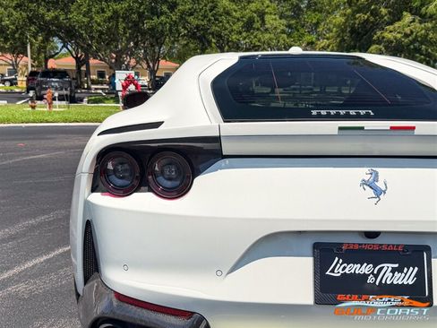 Used 2019 Ferrari 812 Superfast RWD image 49
