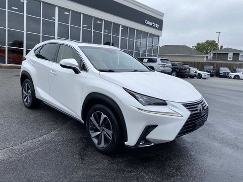 Used 2018 Lexus NX 300 AWD image 9