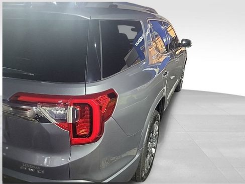 Used 2020 GMC Acadia Denali w/ Trailering Package image 4