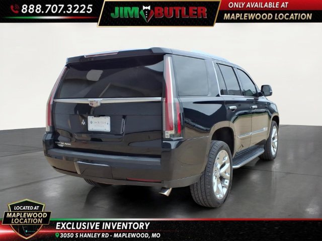 Used 2018 Cadillac Escalade Premium Luxury AWD/4WD image 4