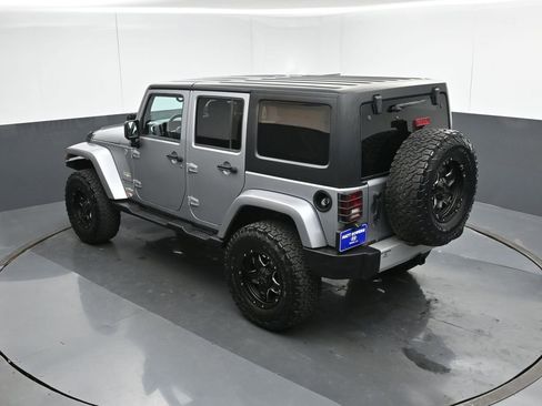 Used 2013 Jeep Wrangler Unlimited Sahara w/ Dual Top Group image 50