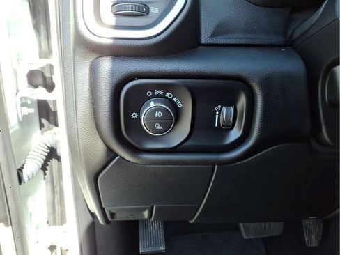 Used 2024 RAM 2500 Big Horn w/ Bed Utility Group AWD/4WD image 21