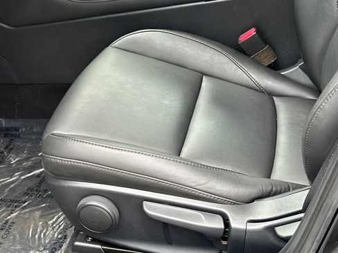 Used 2019 MAZDA MAZDA3 Sedan w/ Select Package FWD image 20