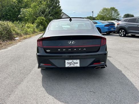 Used 2021 Hyundai Sonata SEL w/ Convenience Package FWD image 4