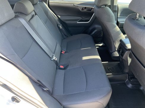 Certified 2024 Toyota RAV4 LE image 27