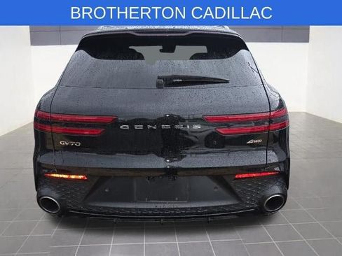 Used 2023 Genesis GV70 2.5T w/ Sport Prestige Package AWD/4WD image 9