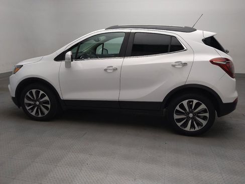 Used 2017 Buick Encore Essence FWD image 3