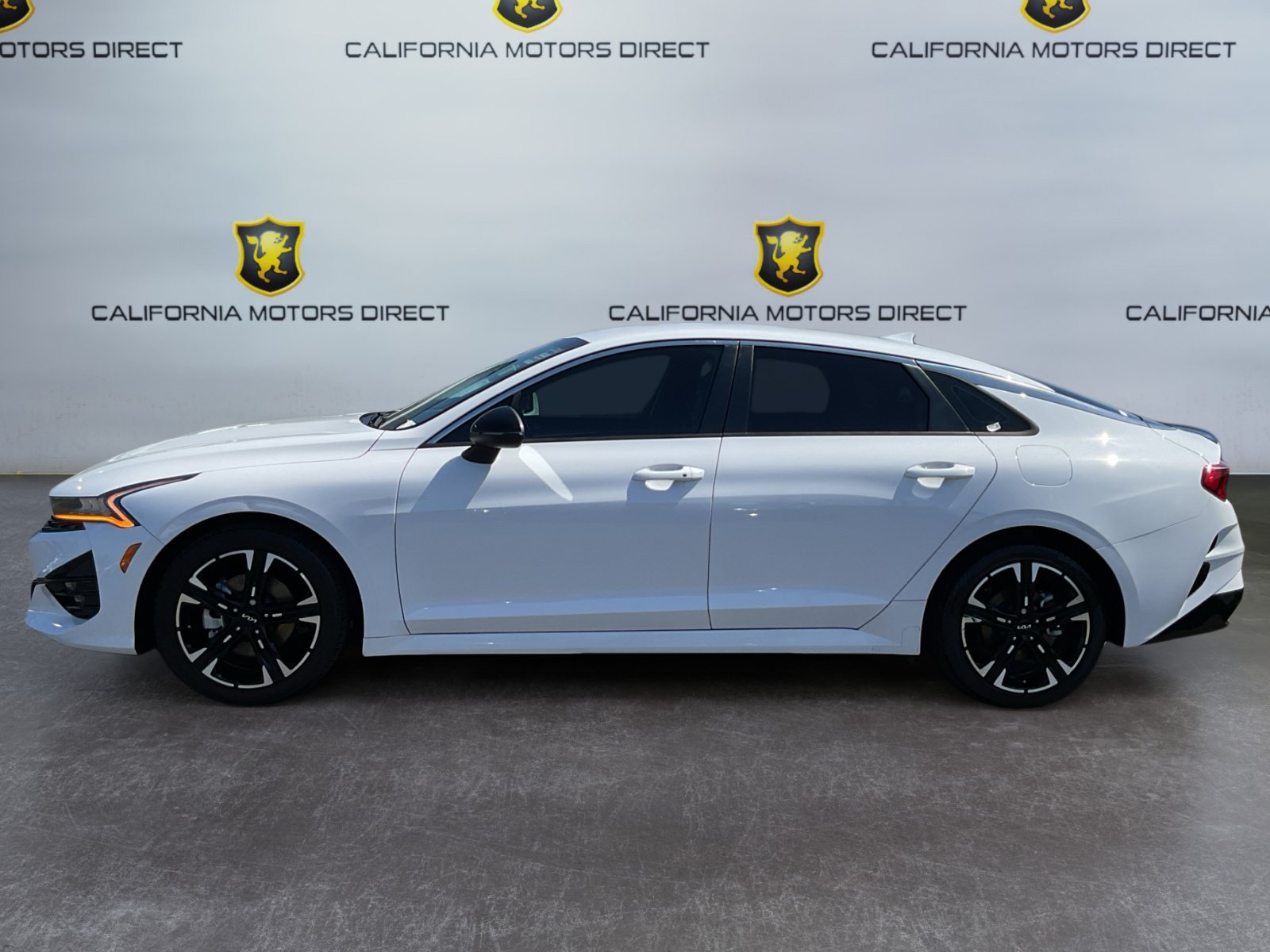 Used 2022 Kia K5 GT-Line FWD image 8